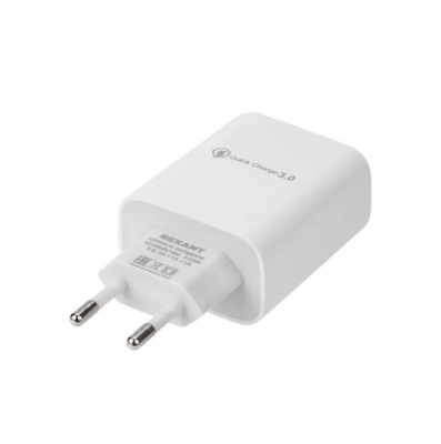 Сетевое зарядное устройство REXANT 3 x USB, 5V, 3 А + 1 А + 1 А, белое