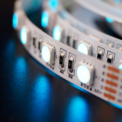 Сд лента МУЛЬТИКОЛОР 4в1 16Вт SMD5050-60LED 950Lm 12V IP33 RGBNW нейтральный белый Oreol