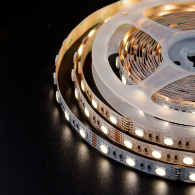 Сд лента МУЛЬТИКОЛОР 4в1 16Вт SMD5050-60LED 950Lm 12V IP33 RGBNW нейтральный белый Oreol